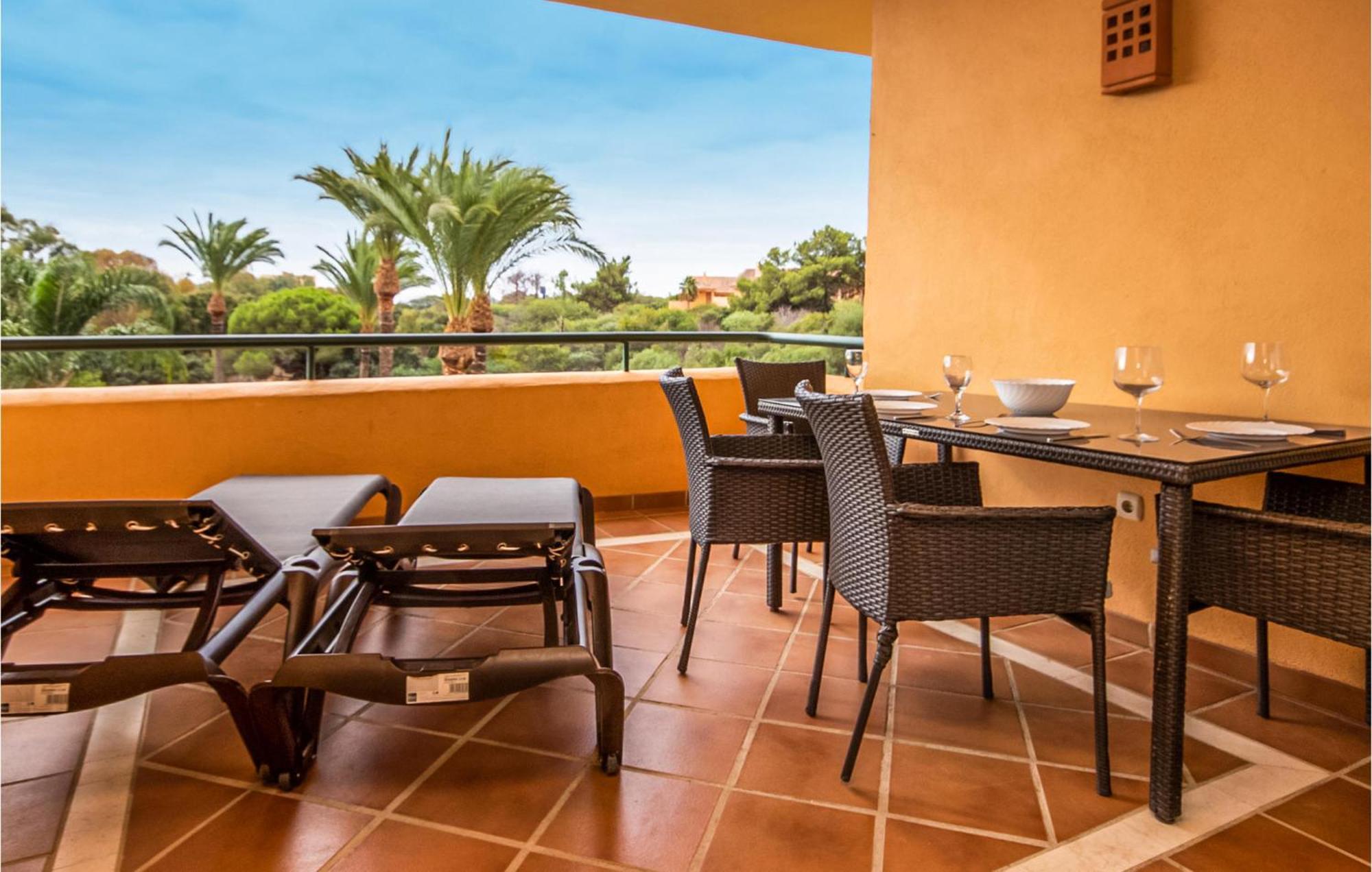 Beautiful Apartment In Marbella-Elviria מראה חיצוני תמונה